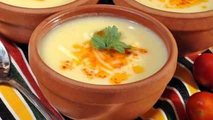 Kaip virti pienišką bulvių sriubą? Praktiška ir skani pieniškų bulvių sriuba
