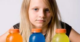 Ekspertai perspėjo! Vaikai gerdami energetinius gėrimus sukelia nesėkmes