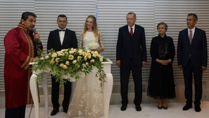 Prezidentas Erdoganas prisijungė prie 2 porų vestuvių