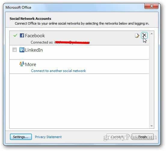 Socialinių tinklų „Outlook 8“