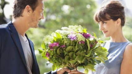 Kodėl moterys turėtų pirkti gėles?
