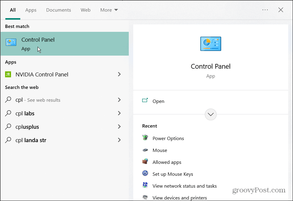 uždarykite nešiojamąjį kompiuterį ir naudokite monitorių sistemoje „Windows“. 
