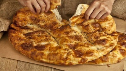 Kiek kalorijų per 1 ketvirtį Ramadan pita? Ramadano pita receptas be svorio! Pita valgymas ant sahur ..