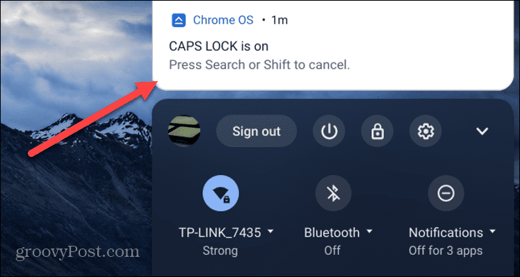 „Chromebook“ įgalintas „Caps Lock“.