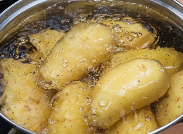 Kuo naudingos bulvių sultys sveikatai? Ką reiškia gerti bulvių sultis ryte tuščiu skrandžiu?
