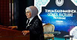 Emine Erdoğan dalyvauja Savanorių ambasadorių bendruomenės plėtros programoje!