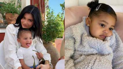 Jaunoji milijardierė Kylie Jenner už 200 000 USD nupirko ponis savo 2 metų dukrai!