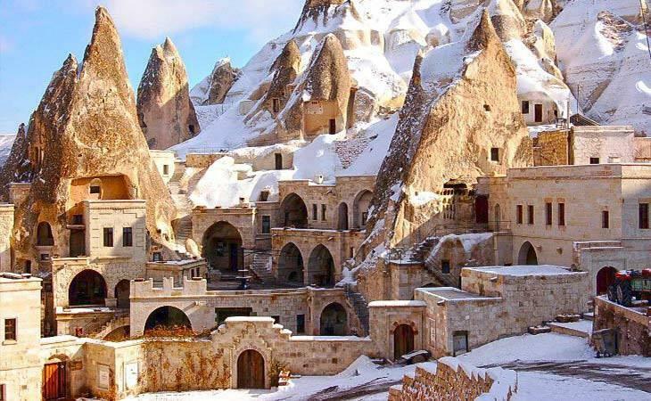 Aikštės iš Kapadokijos