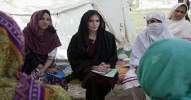 Angelina Jolie atskubėjo į pagalbą Pakistano žmonėms!