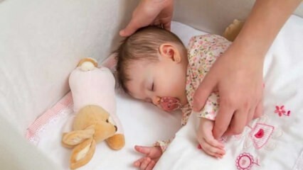 Lengvi būdai miegoti kūdikiams