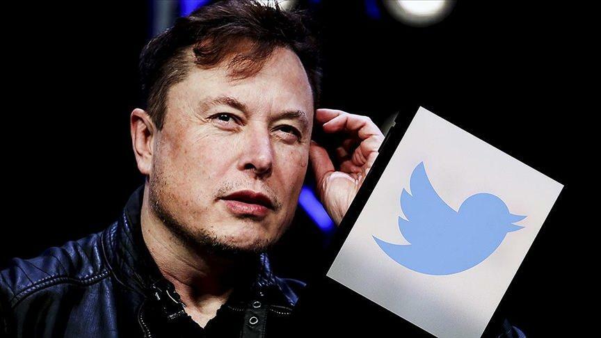 Elonas Muskas ir Tracy Hawkins ginčijosi socialinėje žiniasklaidoje 