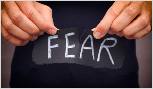 Susidurkite su savo baimėmis, kad dirbtumėte patys reklamuodami.