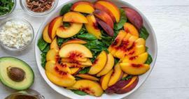 Kaip pasigaminti Instagram populiaraus recepto persikų rukolos salotas? Persikų vasaros salotų receptas