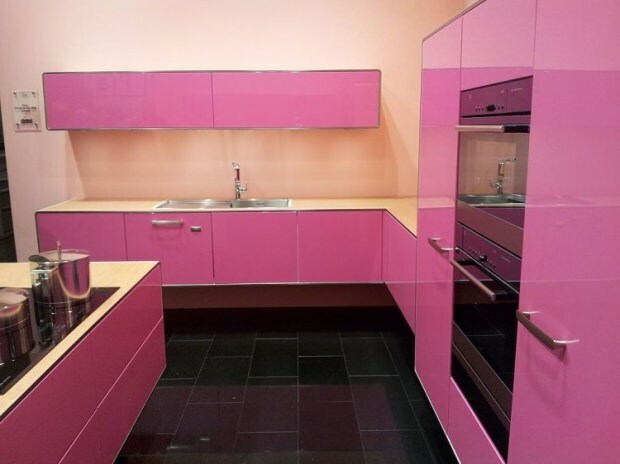 rožinės virtuvės dekoravimo idėjos