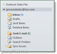 jūsų tiesioginė arba „hotmail“ paskyra pridėta prie „Outlook“ per jungtį