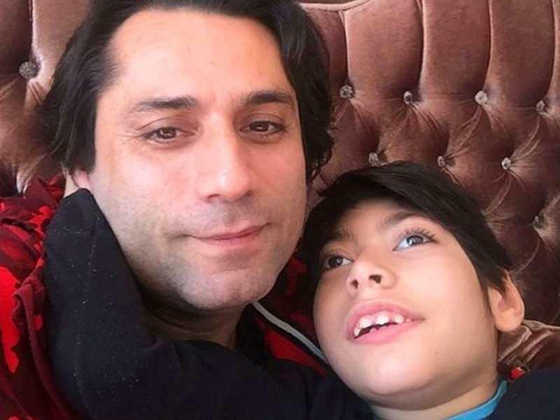 Crazy Sedat ir jo sūnus Siraças