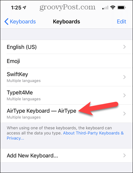 „IPhone“ klaviatūrų sąraše palieskite „AirType“ klaviatūra