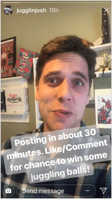 Josho Hortono „Instagram“ istorijų įraše matyti, kaip Joshas susiduria su kamera su tekstu „Skelbimas apie 30 monetų“. Patinka / komentuokite, kad galėtumėte laimėti keletą žongliruojančių kamuolių!