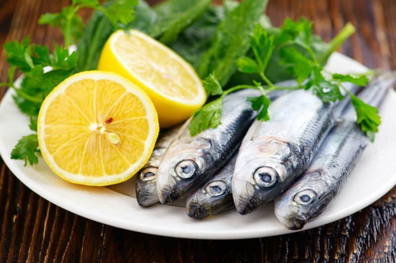 Kaip valyti sardinių žuvis? Kaip sužinoti, ar sardinė šviežia