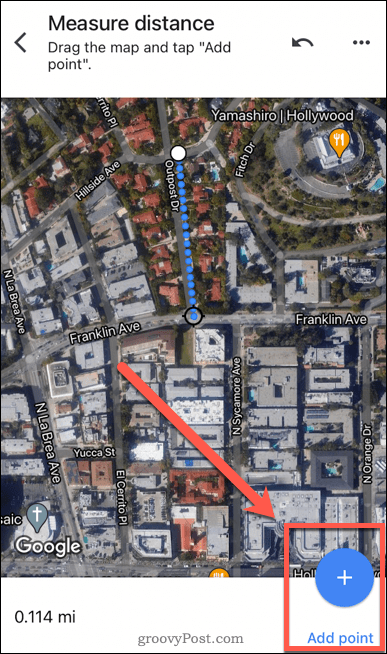 Papildomų taškų pridėjimas prie „Google Maps“ atstumo maršruto mobiliajame telefone