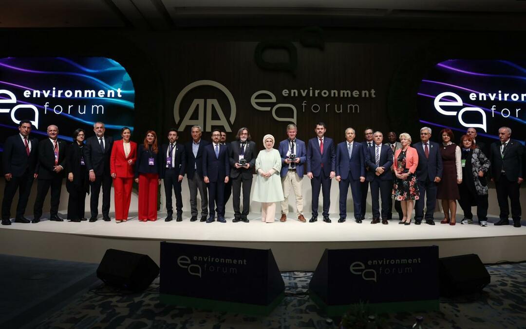 Emine Erdoğan padėkojo Anadolu agentūrai Tarptautiniame aplinkos forume