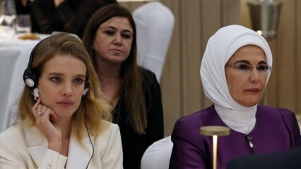 Pirmoji ponia Erdoğan: Smurtas prieš moteris išduoda žmoniją