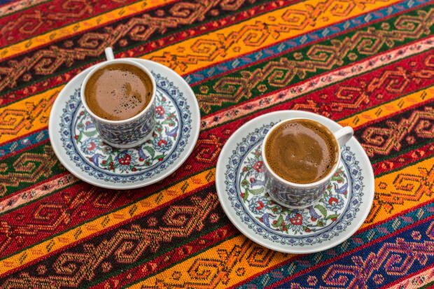 Kaip išgauti turkiškos kavos skonį?