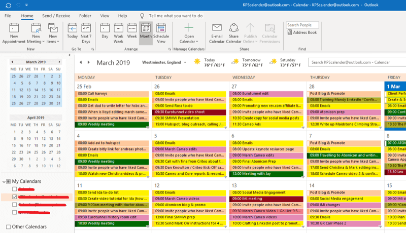 Socialinės žiniasklaidos rinkodaros strategija; „Outlook“ kalendoriaus ekrano kopija, kad parodytume, kaip planuojame kiekvieną įgyvendinimo veiksmą, kad jis būtų atliktas.