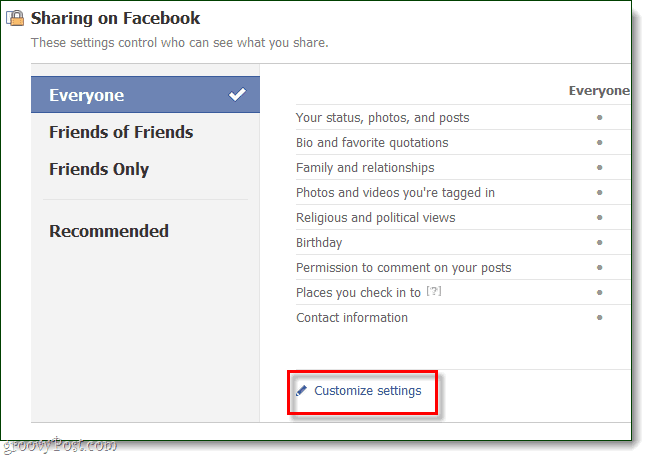 Dalindamiesi „Facebook“ spustelėkite tinkinti nustatymus