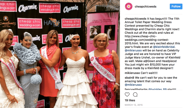 Charminas yra vienas iš kasmetinio socialinio konkurso, kuriame klientai iš tualetinio popieriaus gamina vestuvines sukneles, rėmėjai. 2015 m. Konkurse „Kleinfeld Bridal“ taip pat pateko į prizą, apdovanodama nugalėtojui pritaikytą suknelę.