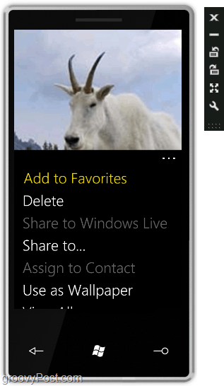 „Windows Phone 7“ ekranas reaguoja kaip jutiklinis ekranas