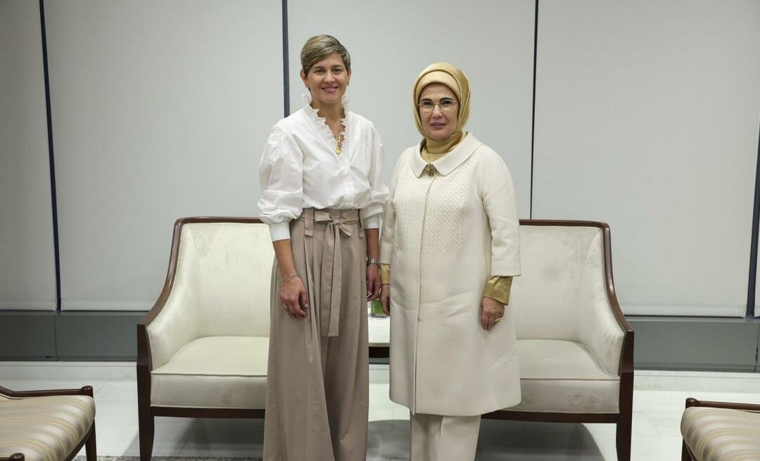 Pirmoji ponia Erdoğan susitiko su Kolumbijos prezidento žmona!