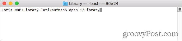 „Mac“ terminale atidarykite bibliotekos aplanką „Finder“