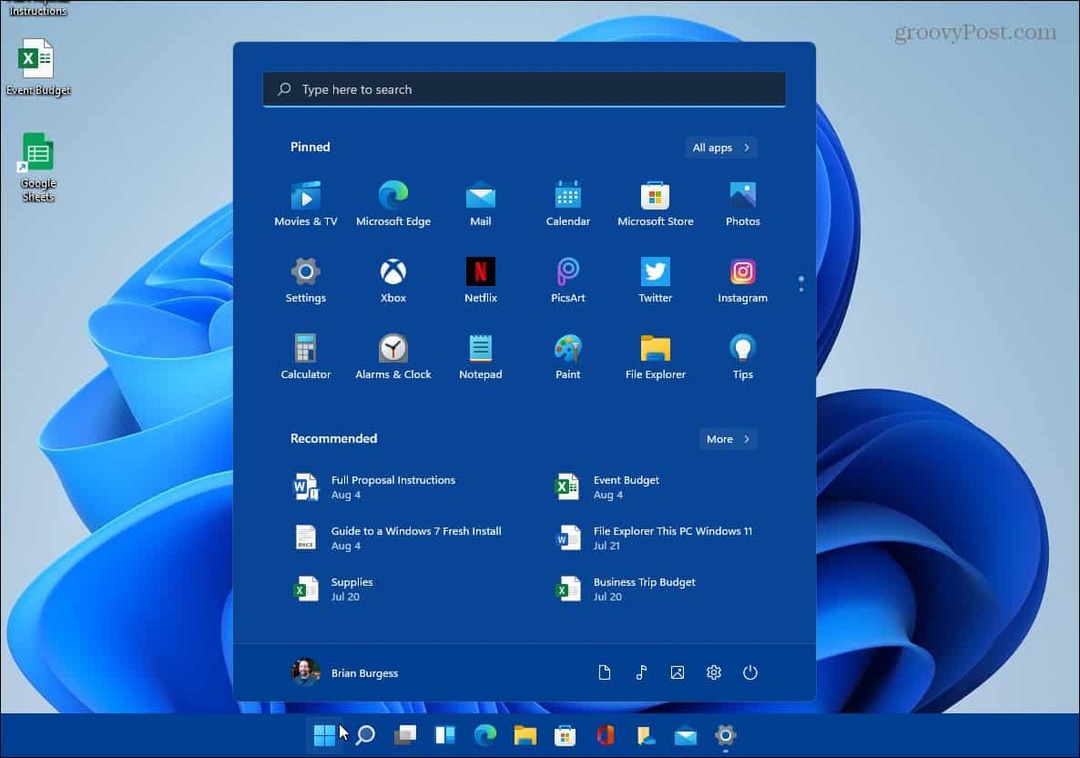 spalvų paleidimo užduočių juostos keitimo „Windows 11“ pavyzdys