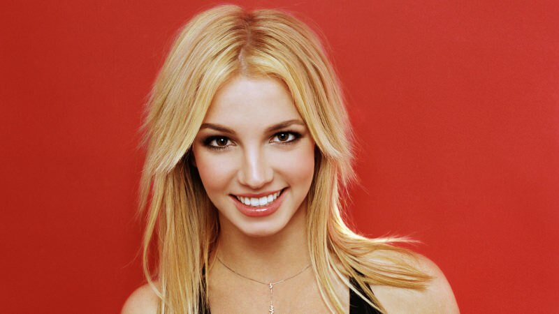 Pasaulinio garso dainininkė Britney Spears sudegino savo namus! Kas yra Britney Spears?