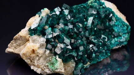 Kas yra smaragdo akmuo ir kaip jis susidaro? Nežinomos smaragdo akmens savybės ...