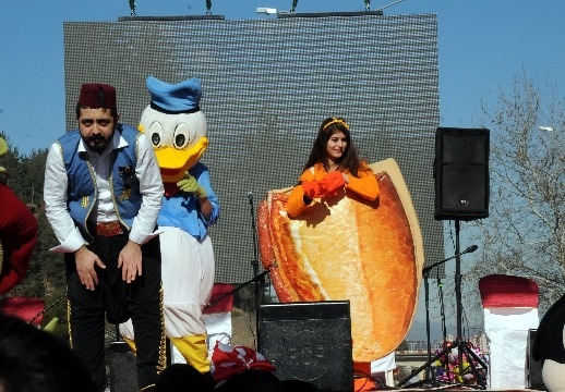„Kadirli“ tradicinės dešros duonos festivalis 