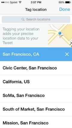 „Twitter“ ir „Foursquare Partner“, kad pridėtumėte vietą prie „Tweets“
