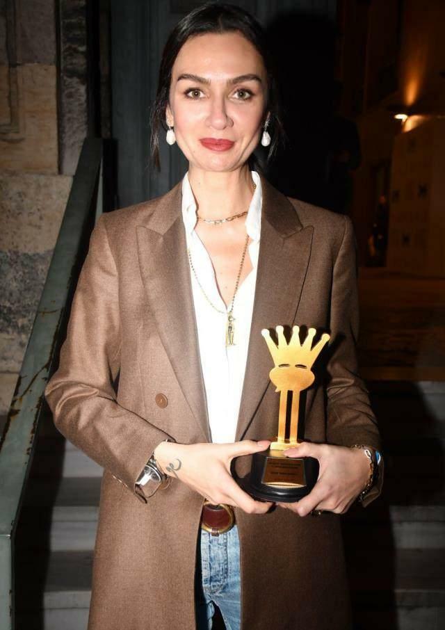 Birce Akalay buvo apdovanota geriausios aktorės apdovanojimu.