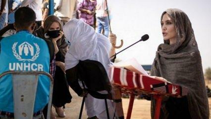 Angelina Jolie lankosi pabėgėlių stovykloje