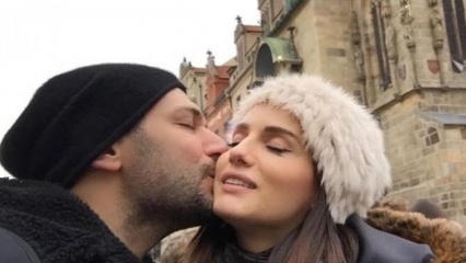Romantiška vestuvių jubiliejaus žinutė iš Murat Yıldırım: Aš esu laimingiausias žmogus pasaulyje