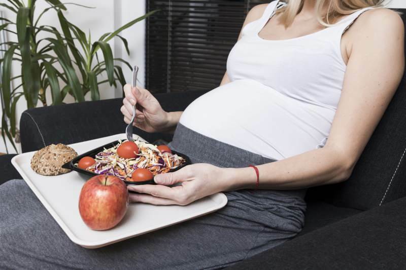 Sveika mityba nėštumo metu! Ar teisinga dviguba mityba nėštumo metu?