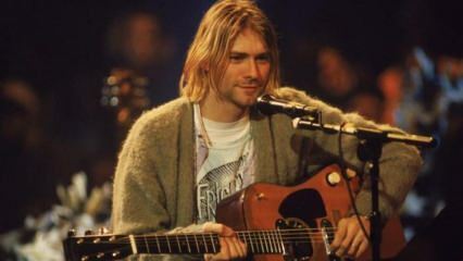 Aukcione buvo paruoštos 6 Kurto Cobaino plaukų sruogos